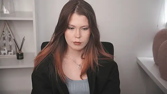 MarnieWootan online show from 02.26.26