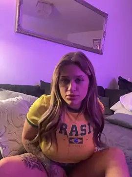 Snapshot of Nelly999 chatting on 04.07.26 Nelly999 online show from 04.07.26