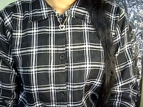 Snapshot of Khushi_v chatting on 03.14.26 Khushi v online show from 03.14.26