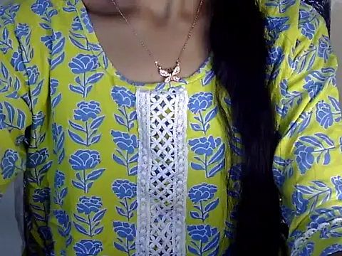 Snapshot of Khushi_v chatting on 03.15.26 Khushi v online show from 03.15.26