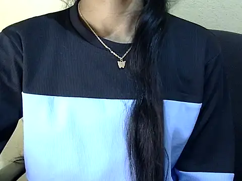 Snapshot of Khushi_v chatting on 03.26.26 Khushi v online show from 03.26.26