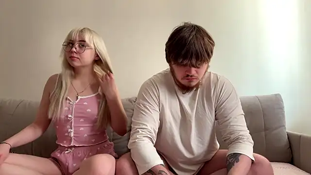 Cloud duo online show from 03.12.26