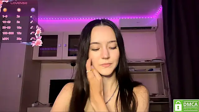 Snapshot of Kiaicatie chatting on 07.18.26 Kiaicatie online show from 07.18.26