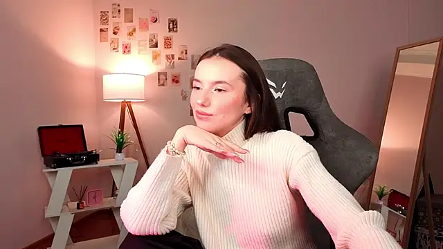 ssandralovin online show from 02.04.26