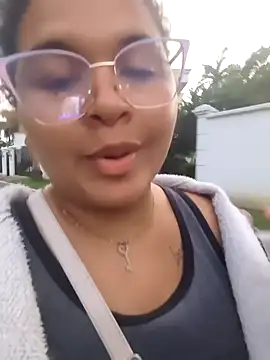 Adina Skaly online show from 03.17.26