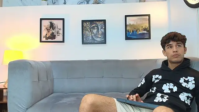 PRETTY COCK1 online show from 02.17.26