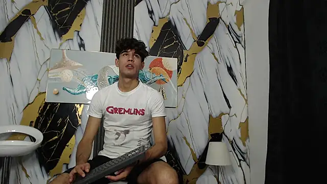 PRETTY COCK1 online show from 05.01.26