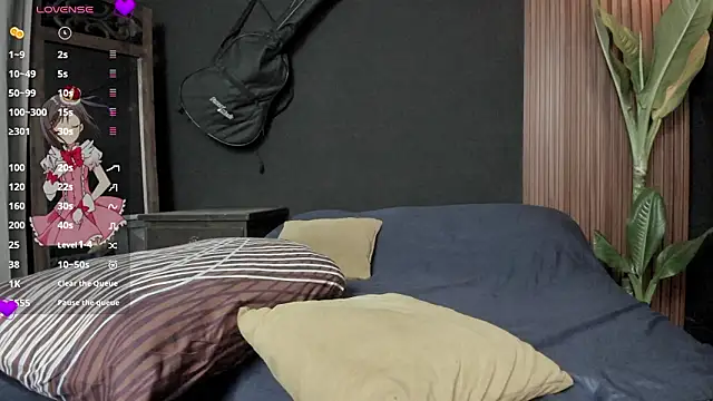 luna sunflower   online show from 03.08.26