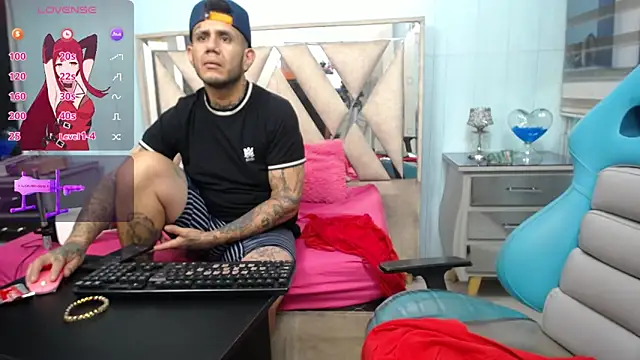 allison max tattoo online show from 02.13.26