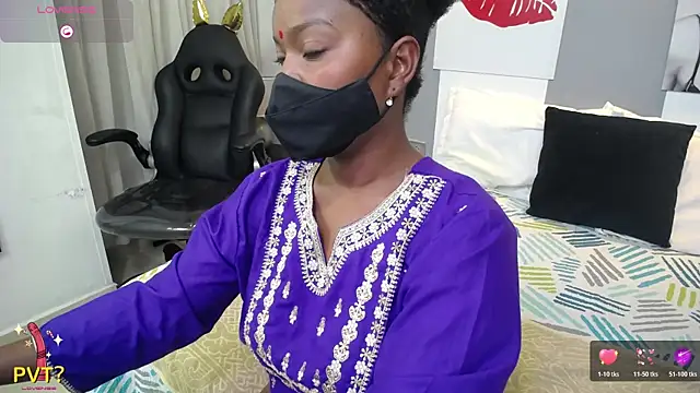 kavya suri  online show from 03.13.26