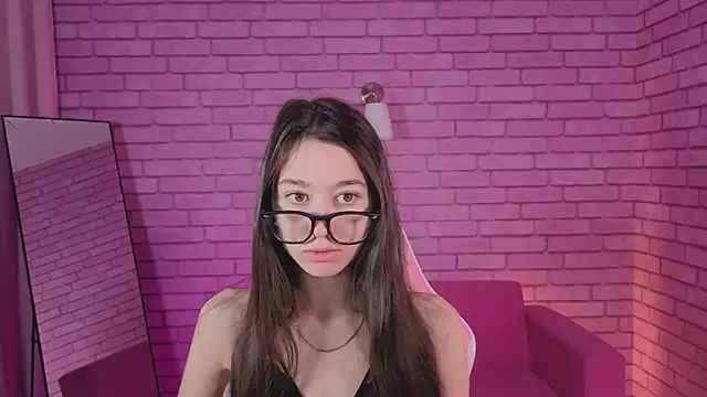 Nicole Brownie online show from 03.15.26