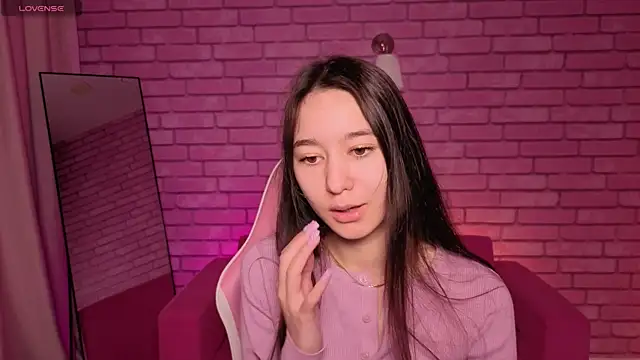 Nicole Brownie online show from 05.07.26
