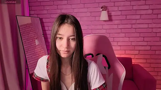 Nicole Brownie online show from 05.11.26