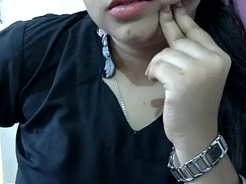Cute Aliyaa online show from 04.26.26