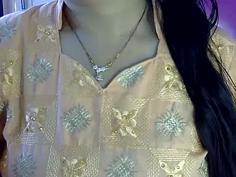 Snapshot of Cute_Aliyaa chatting on 05.31.26 Cute Aliyaa online show from 05.31.26