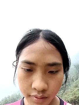 Hoa-tuylip online show from 02.24.26