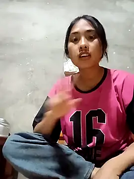 Hoa-tuylip online show from 02.26.26