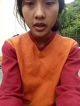 Hoa-tuylip online show from 04.29.26
