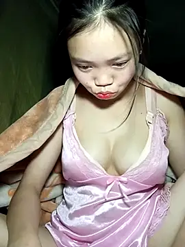 derylove  online show from 02.25.26