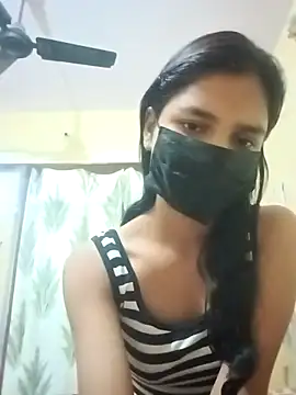 Snapshot of Mahira-- chatting on 02.23.26 Mahira-- online show from 02.23.26