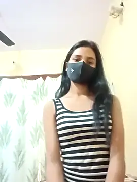 Snapshot of Mahira-- chatting on 02.25.26 Mahira-- online show from 02.25.26