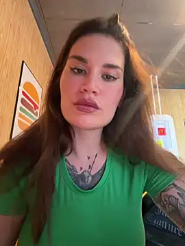 TattooGirlAlia online show from 12.19.25