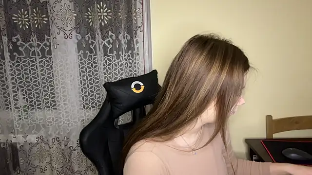 Snapshot of SoftIris_ chatting on 02.21.26 SoftIris online show from 02.21.26