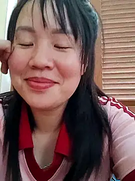 Snapshot of Lymimi chatting on 03.15.26 Lymimi online show from 03.15.26