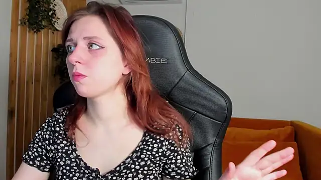 FreyaVey online show from 02.06.26