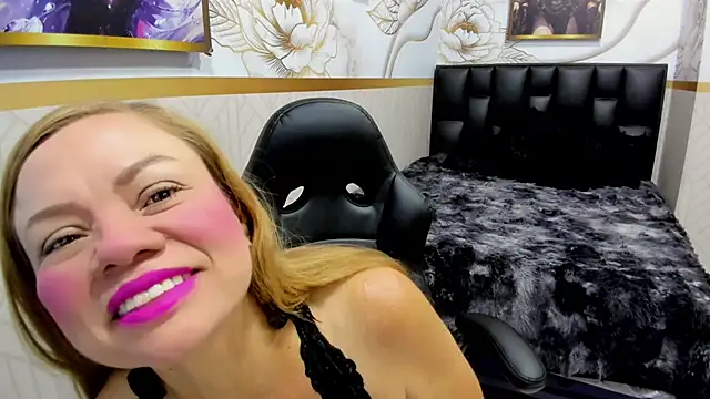 alicee  mature online show from 05.05.26