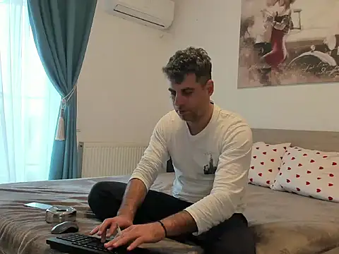 Snapshot of rickysun chatting on 02.12.26 rickysun online show from 02.12.26