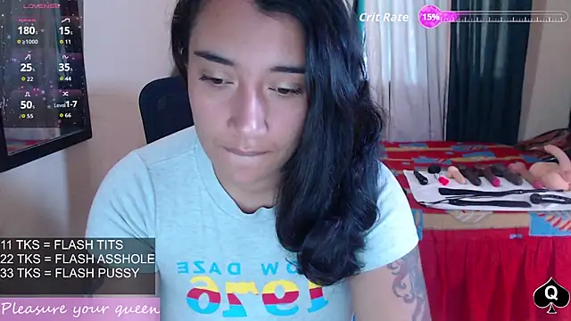 Snapshot of Robin_H00t_2 chatting on 07.11.26 Robin H00t 2 online show from 07.11.26