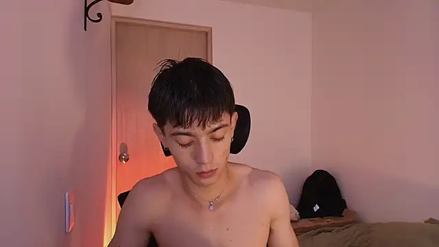 Snapshot of slowburnmystic chatting on 07.26.26 slowburnmystic online show from 07.26.26