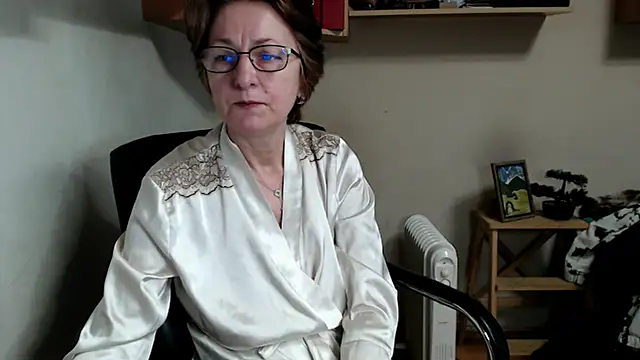 katemodel online show from 02.22.26