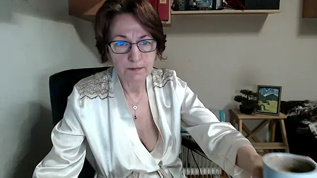 katemodel online show from 05.07.26
