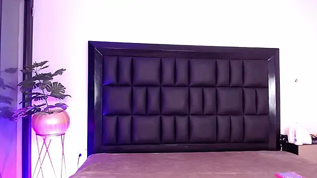 mia roosee1 online show from 02.20.26