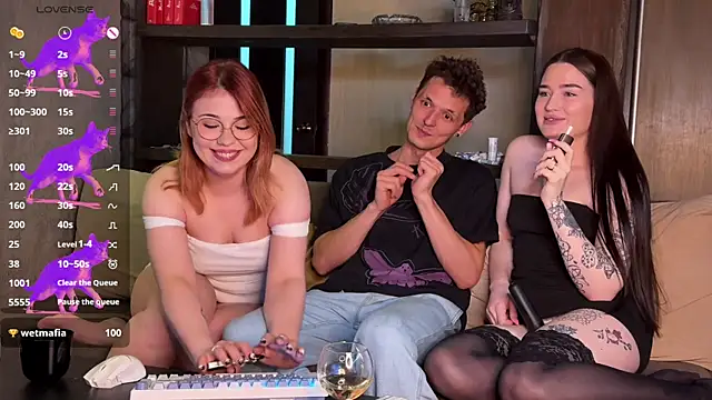 Three Some Dream online show from 05.10.26
