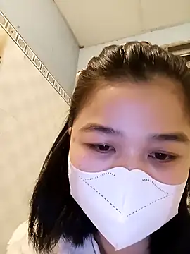 Daisy-lusia2026 online show from 02.04.26