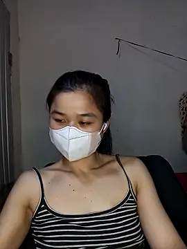 Daisy-lusia2026 online show from 04.30.26