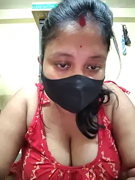 Curvy Trisha online show from 06.07.26