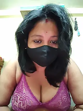 Curvy Trisha online show from 06.13.26