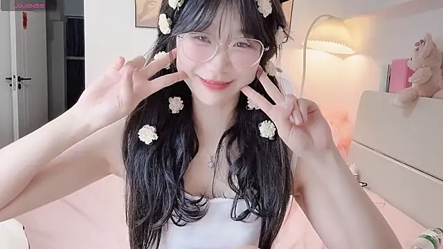 Luminous4173 online show from 05.06.26