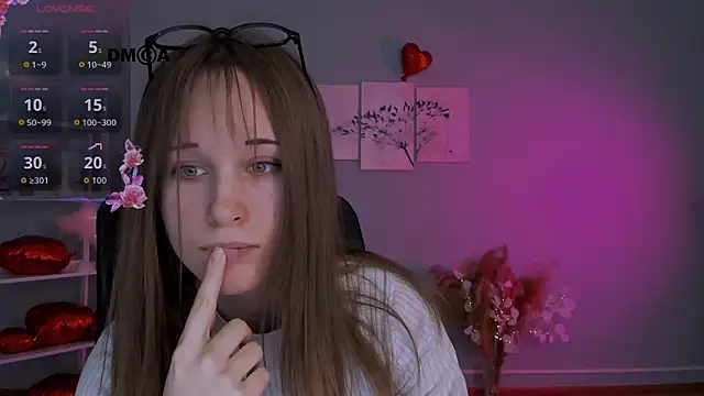 eira mouse online show from 02.21.26