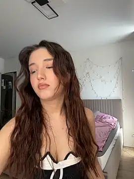 Anna Elfii online show from 05.07.26