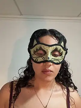 ineesdelreyy online show from 04.07.26