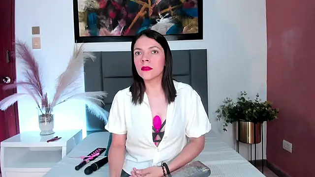 AnnaBroooks online show from 05.07.26