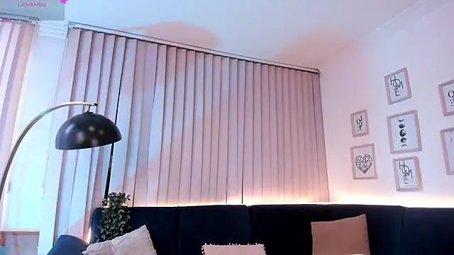 agata volkov online show from 03.03.26