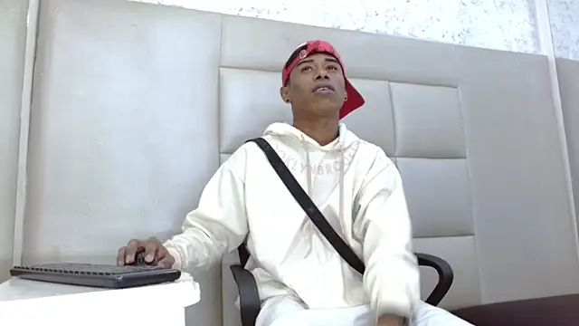 TonnyMarck online show from 02.27.26