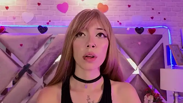 HarperrWest online show from 03.11.26