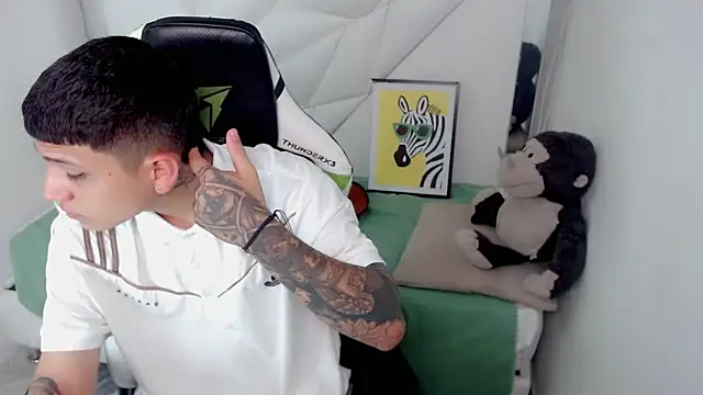 Black diamondd  online show from 02.05.26